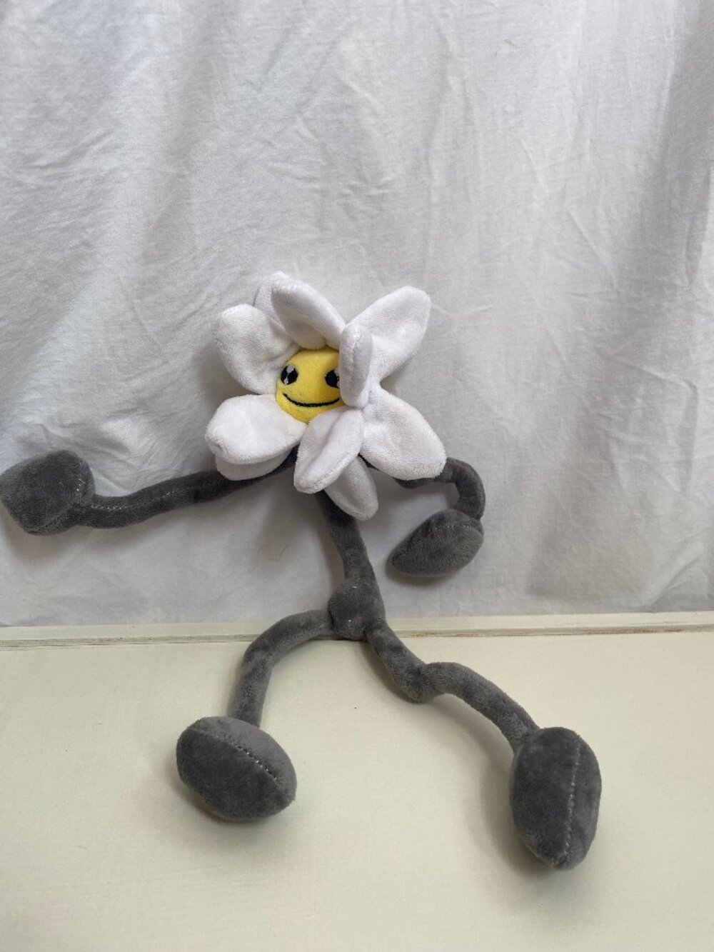 Daisy The Flower Plush 18" Poppy Playtime Rare White/Yello With Green Long Legs